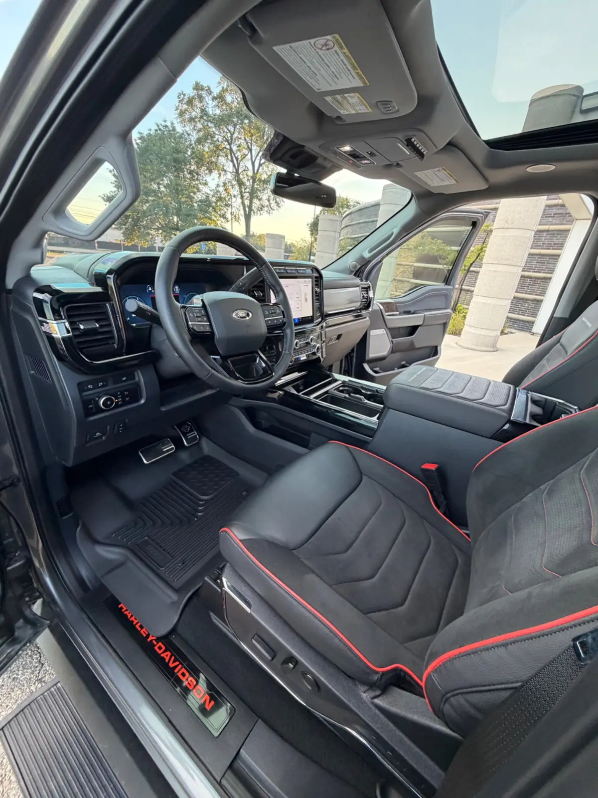 2024 Ford F-250 Harley Davidson — photo 7