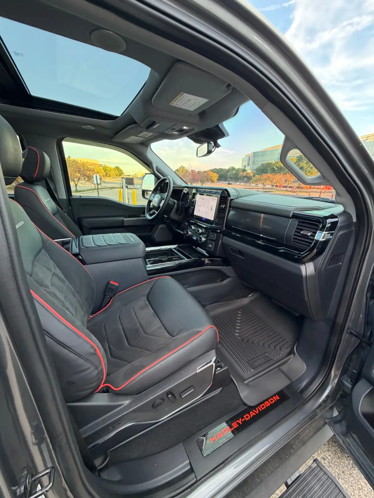 2024 Ford F-250 Harley Davidson — photo 8